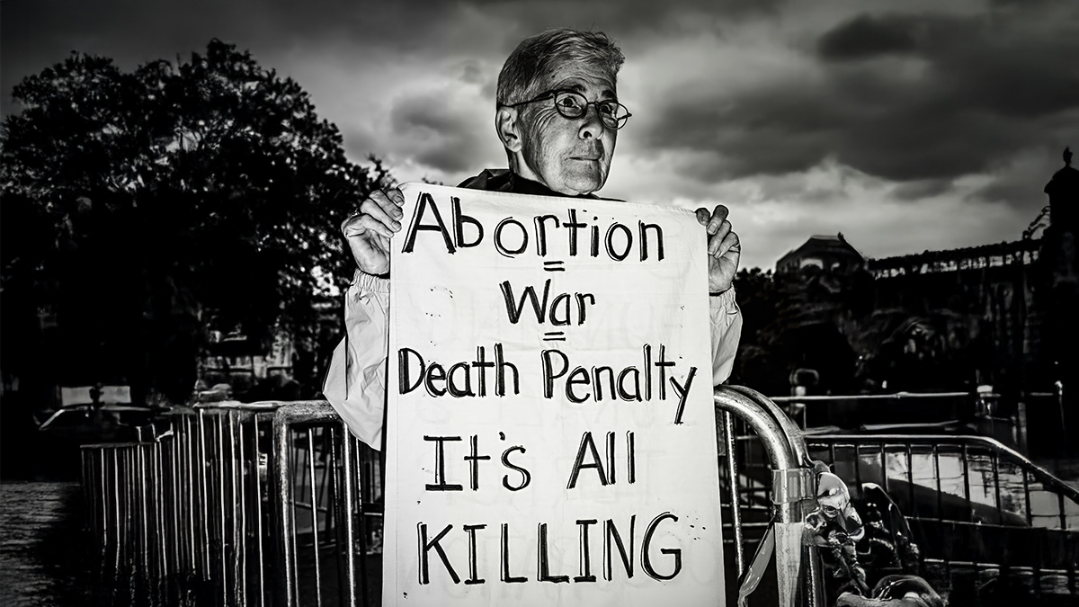 Pope challenges narrow ‘pro-life’ view